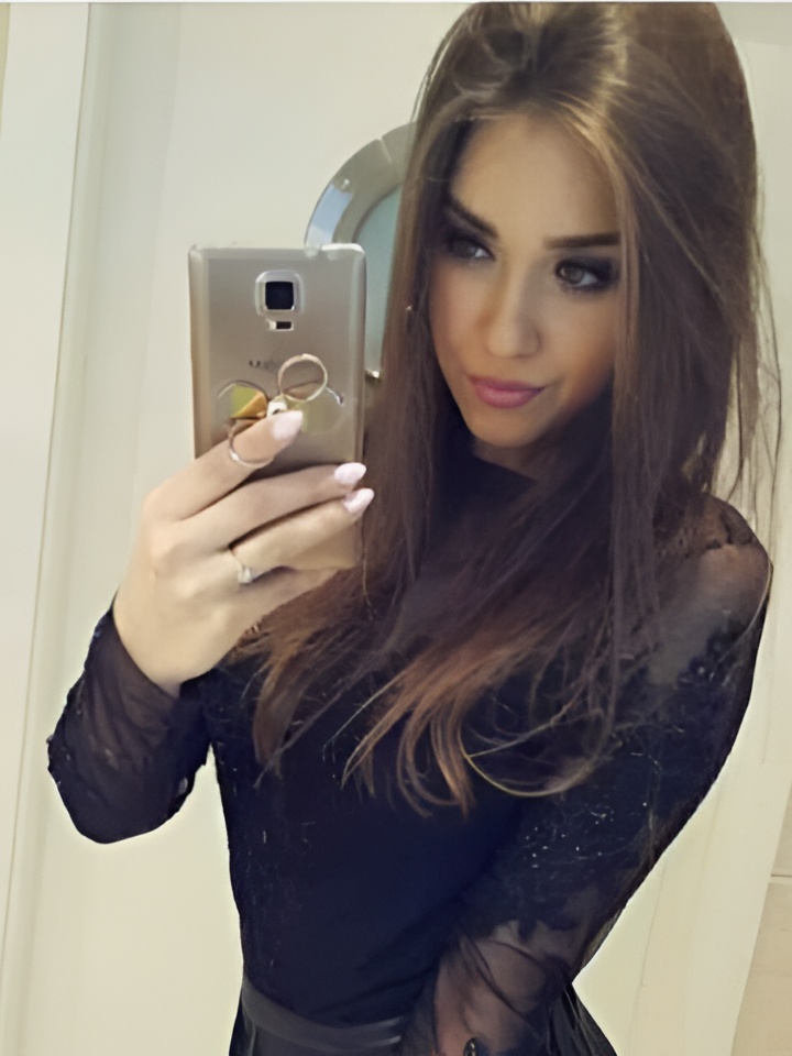 Аврора привлекальеная девушка из Черноморское цена от 5000 руб