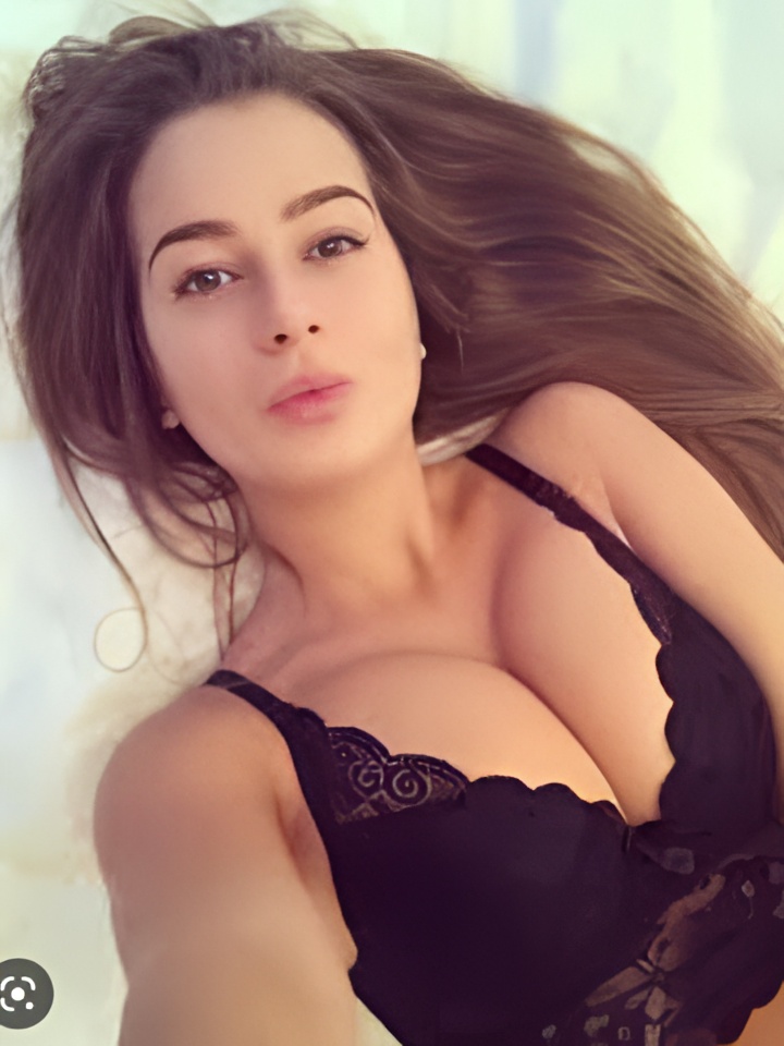 Мирослава привлекательная девушка из Черноморское цена от 2000 руб