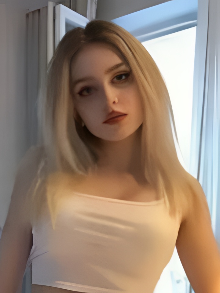 София привлекальеная девушка из Черноморское цена от 4000 руб