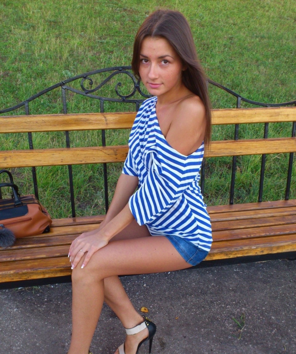 Катрин привлекальеная девушка из Черноморское цена от 3000 руб