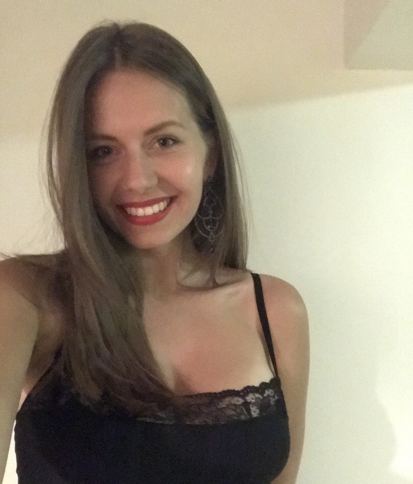 Изабелла привлекальеная девушка из Черноморское цена от 3000 руб