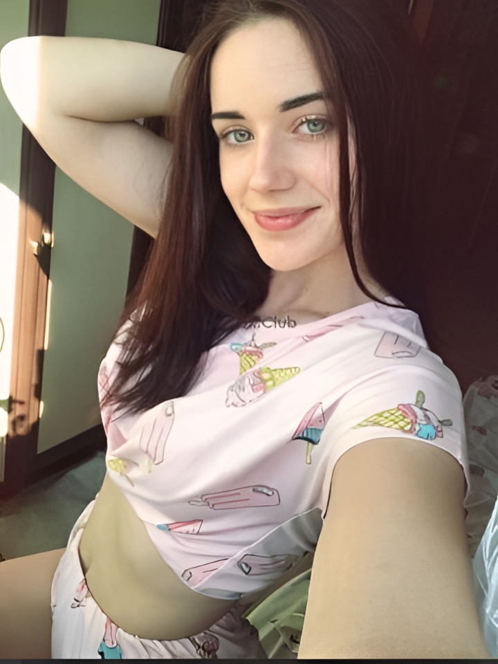 Индивидуалка Нелли, доступна для личного знакомства от 10000 руб