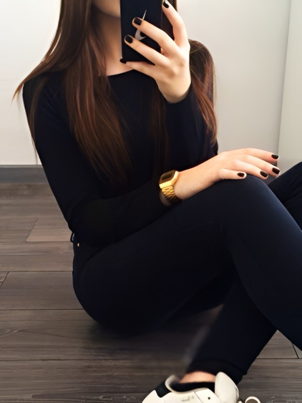 Дарья привлекательная девушка из Черноморское цена от 4000 руб