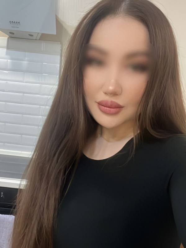 Диана привлекательная девушка из Черноморское цена от 1500 руб