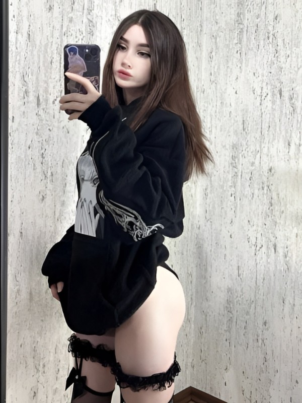 Карина привлекательная девушка из Черноморское цена от 3000 руб