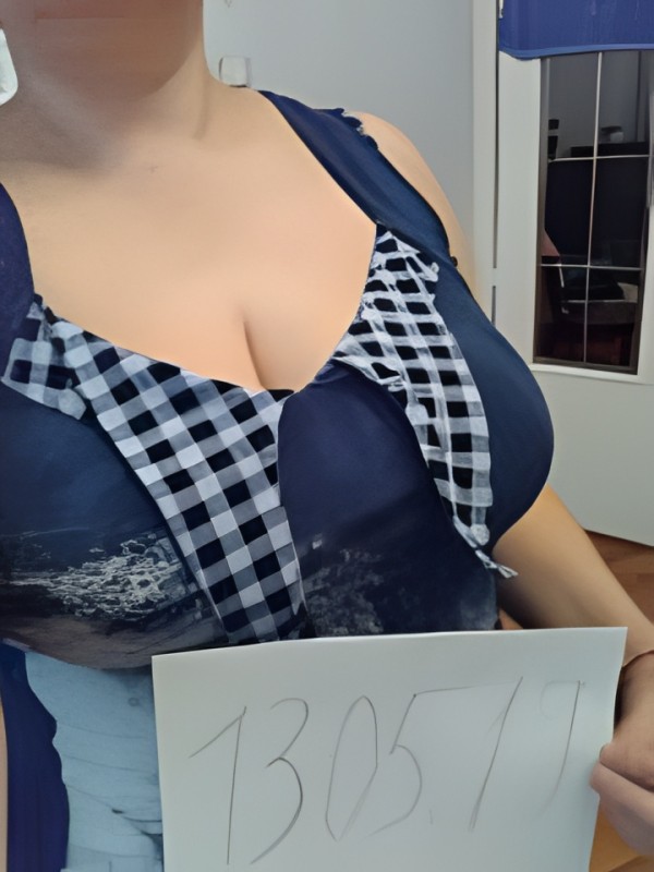 Полина привлекательная девушка из Черноморское цена от 1500 руб