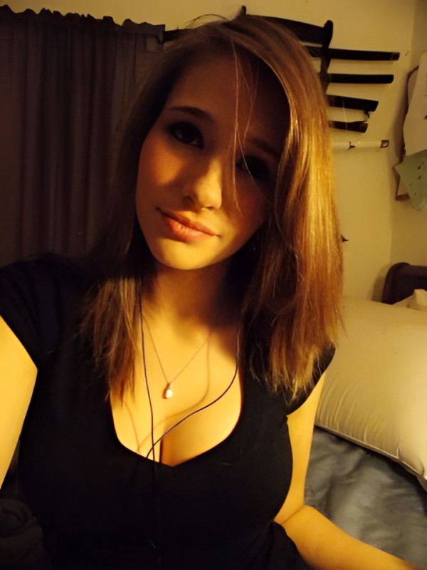 Сабина привлекательная девушка из Черноморское цена от 1500 руб