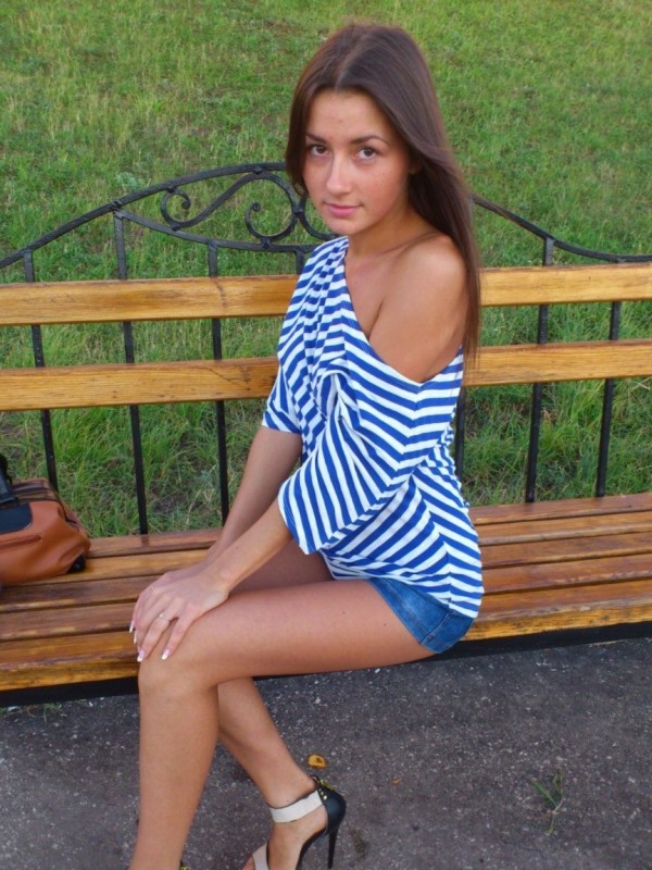 Катрин привлекательная девушка из Черноморское цена от 3000 руб