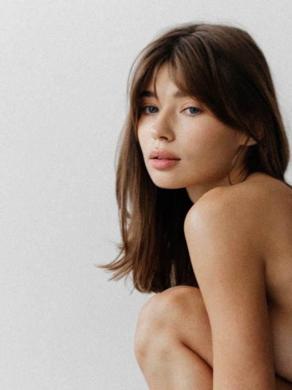 Анька привлекательная девушка из Черноморское цена от 5000 руб