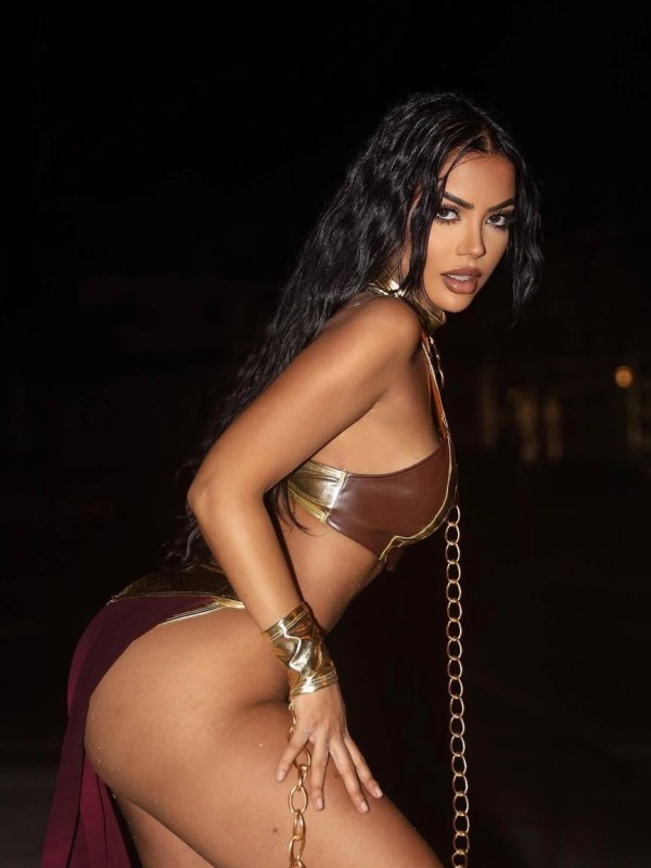 Олечка привлекательная девушка из Черноморское цена от 4500 руб