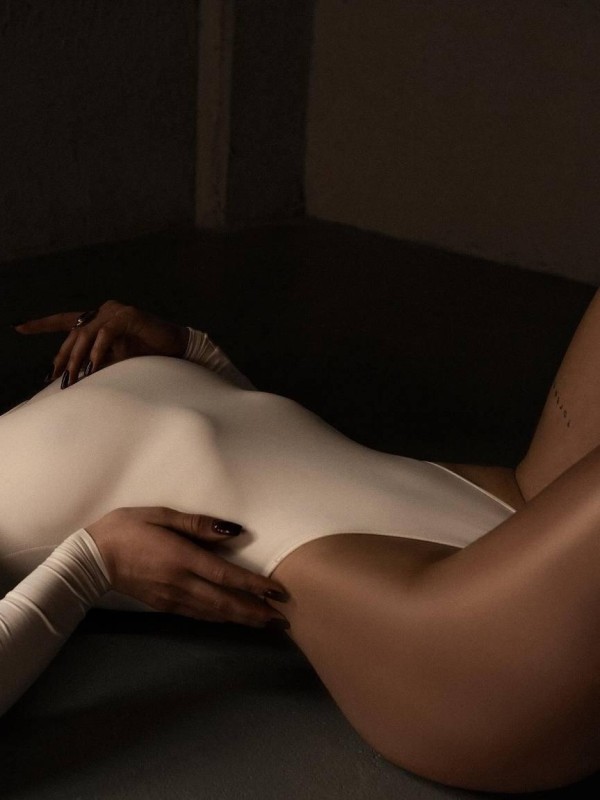 Ника привлекательная девушка из Черноморское цена от 7000 руб